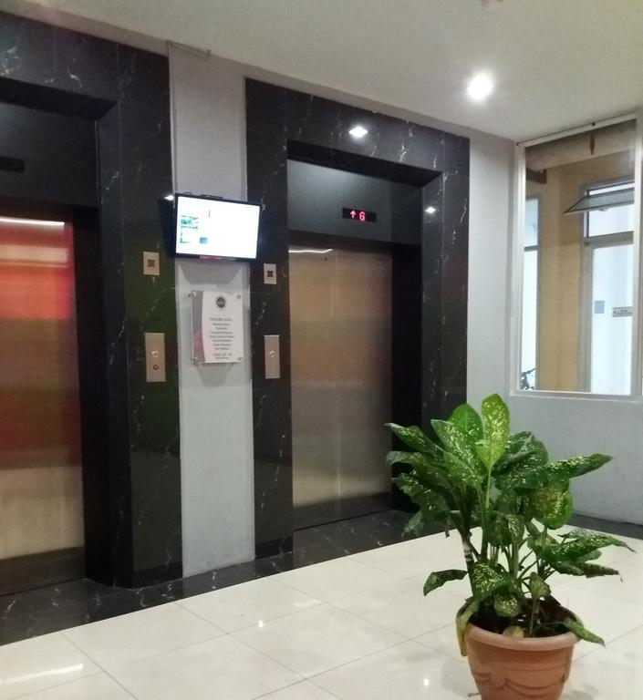 Ananda Apartments @ Suites Metro Cicadas Bagian luar foto