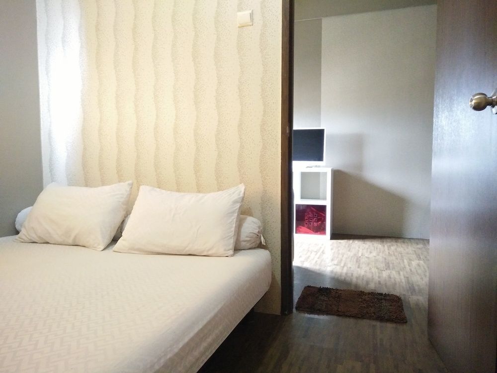 Ananda Apartments @ Suites Metro Cicadas Bagian luar foto